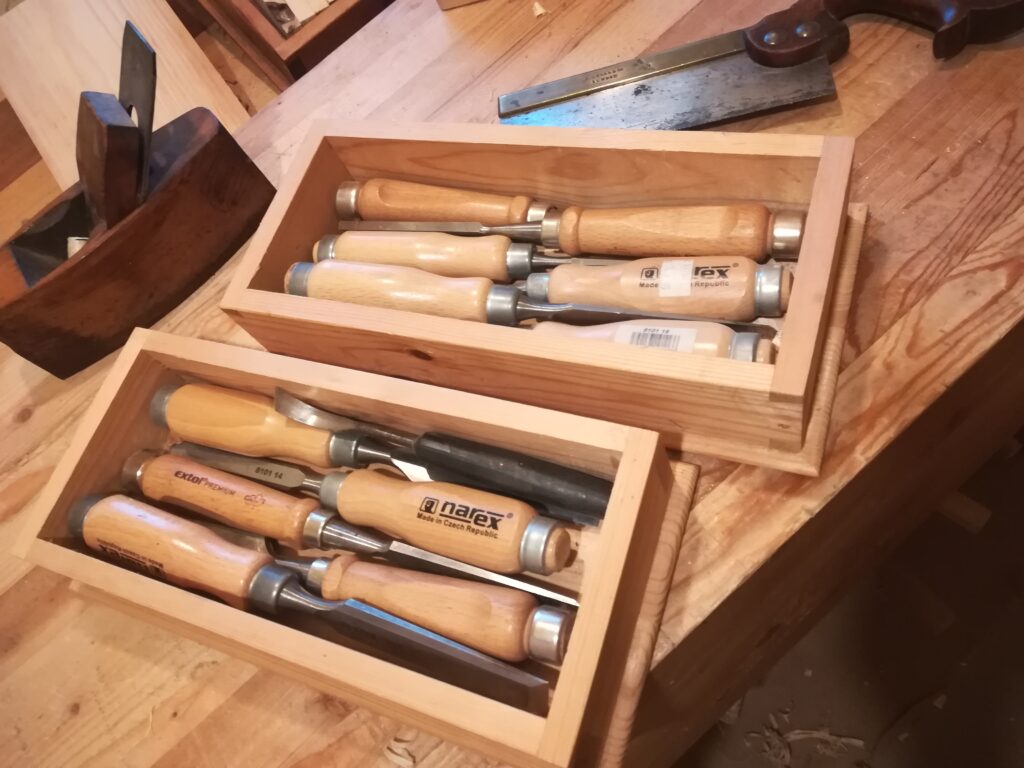 Dláta - chisels